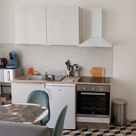 Au Bout Du Pont De Fil - Bel Appartement refait à neuf Tours Esterno foto